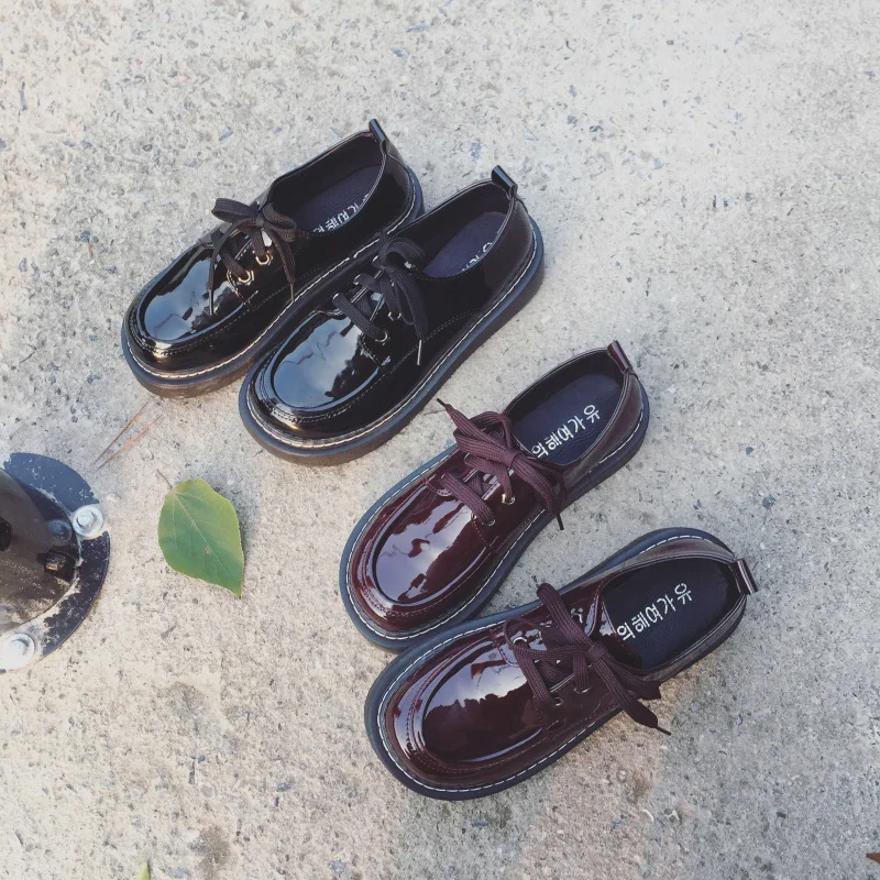 

Korean Harajuku College Wind Small Leather Shoes Retro Thick Bottom Student Casual Shoes Wild Patent Leather Flat Single Shoes
