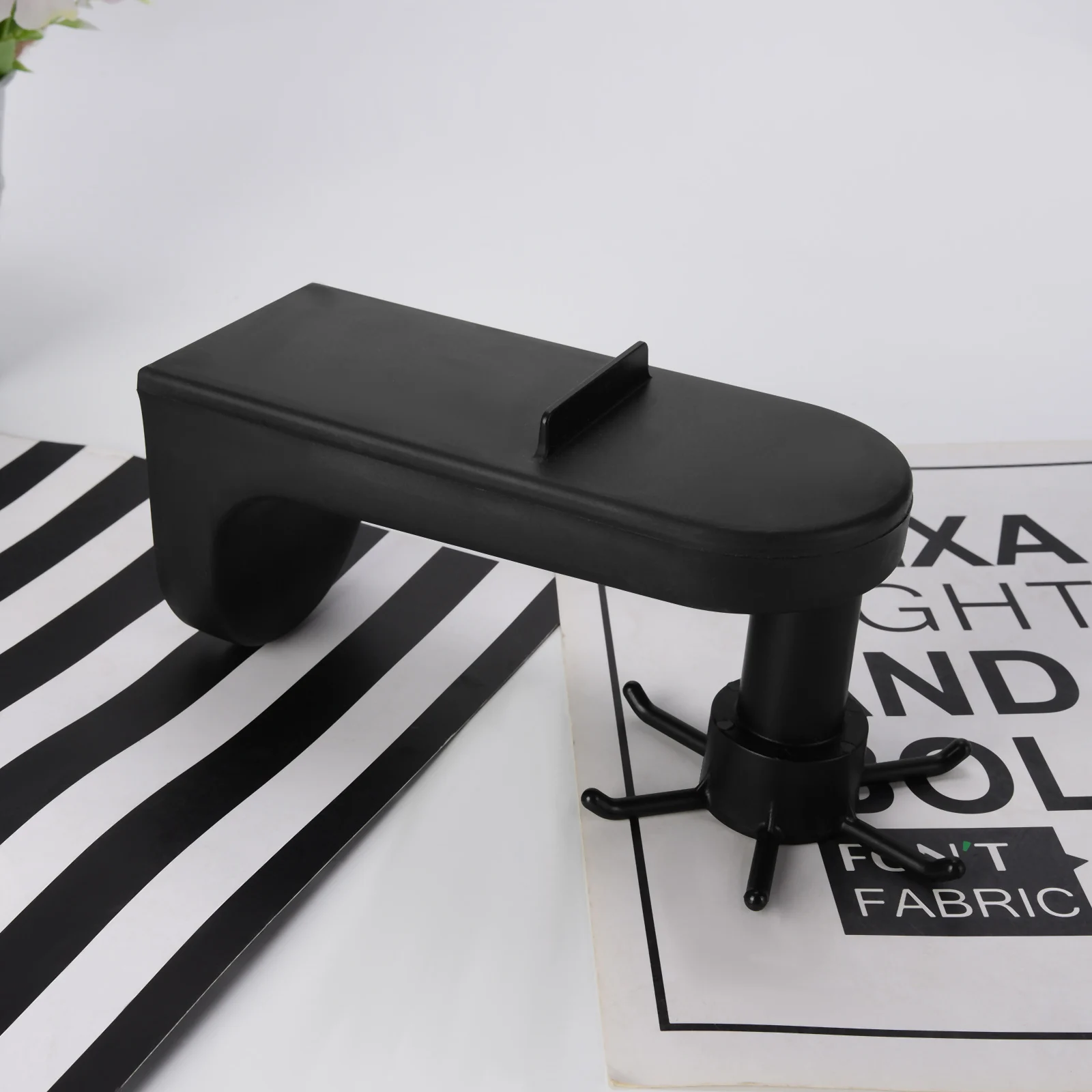 Настенный крючок для кухни Bathroo Органайзер вешалка многофункциональный клей без