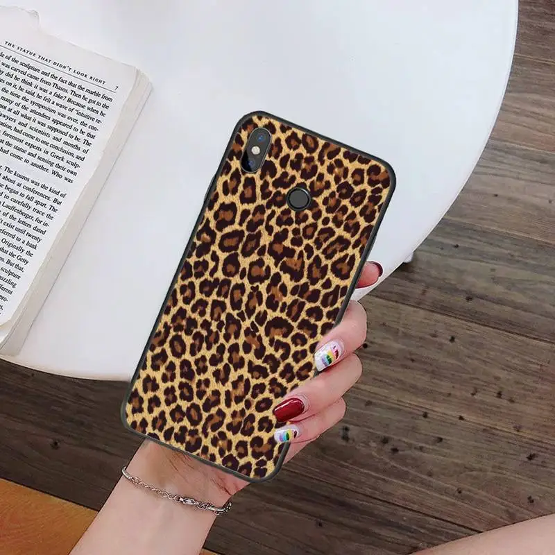 

Sexy leopard Phone Cases For Xiaomi Redmi mi note 7 8t 9 9t 9s 8 10 10t 11 pro lite K20 max 3