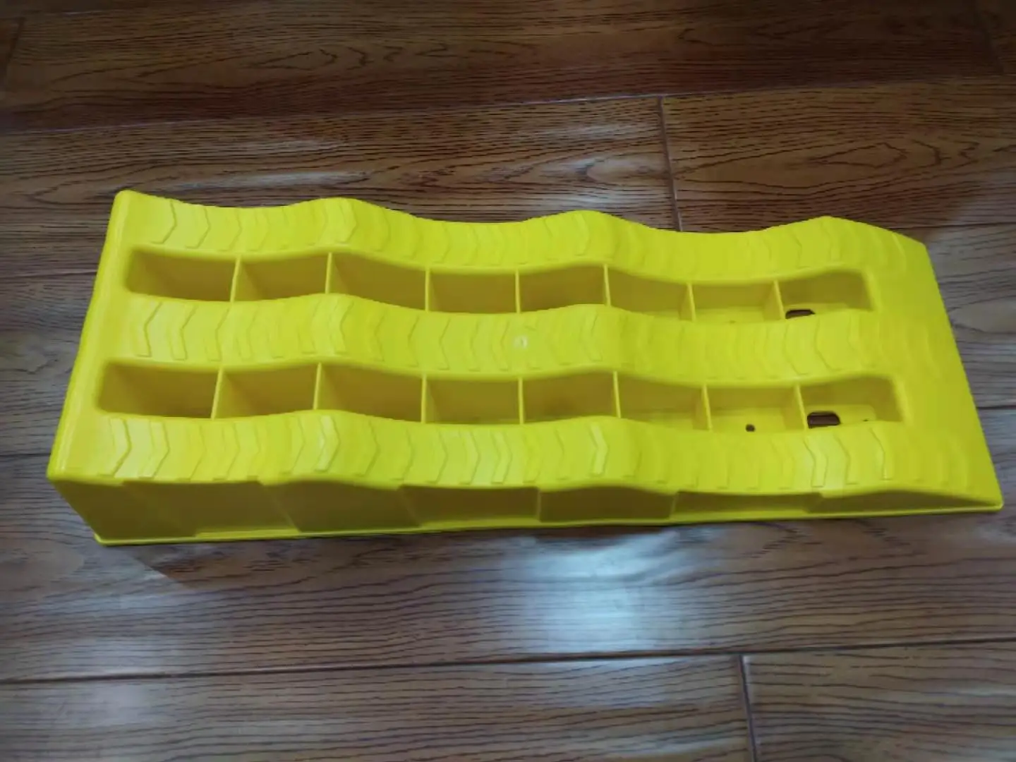 

Горки для внедорожников с прицепом, стабилизатор на неровной поверхности, отлично подходят для выравнивания и поднятия автомобиля, противоскользящие, 3 цвета