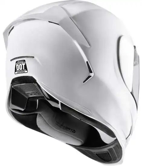 Рисунок 2 - Icon Airframe Pro мотошлем бел