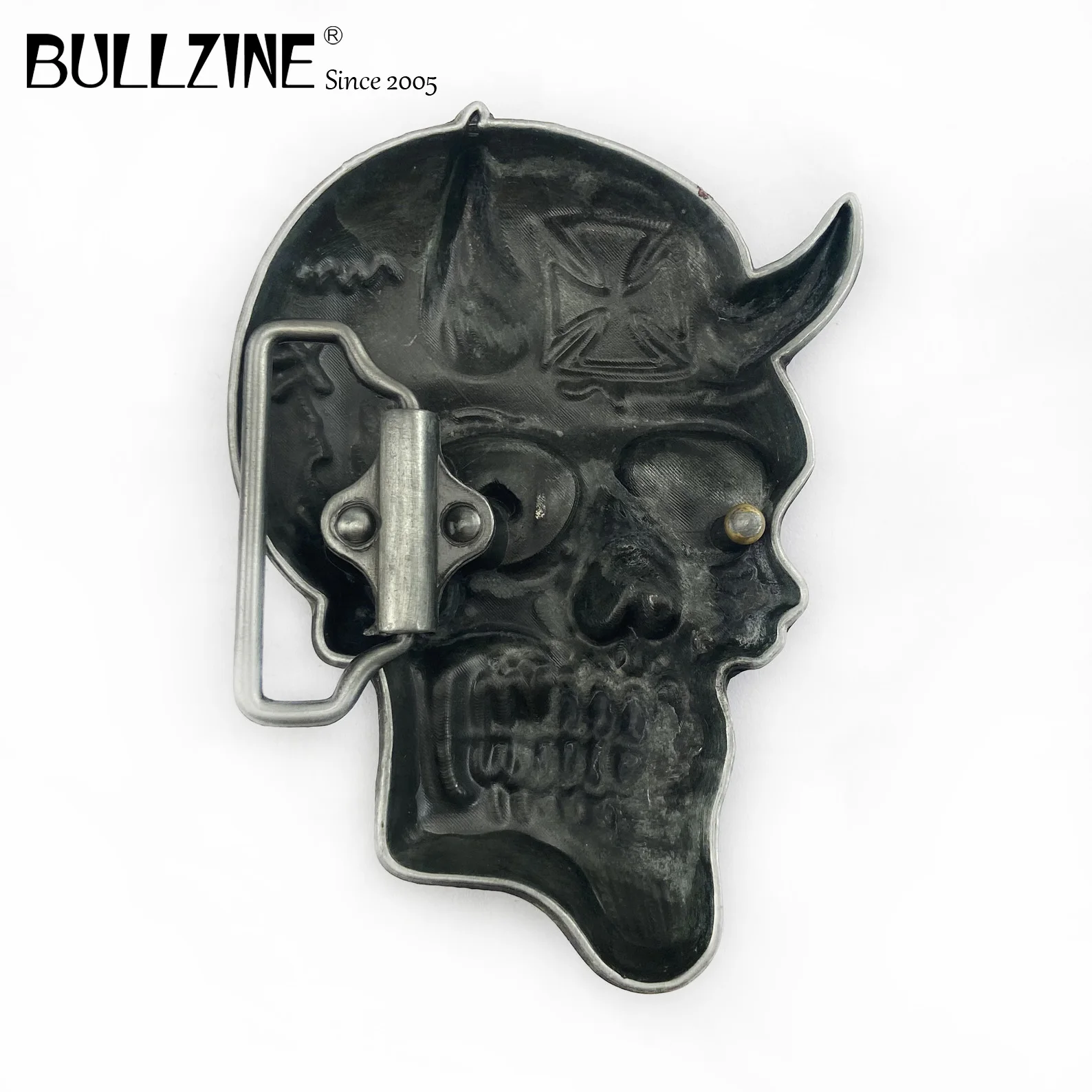 В Bullzine череп пряжки ремня с оловянной отделкой FP-03659 подходит для детей на возраст
