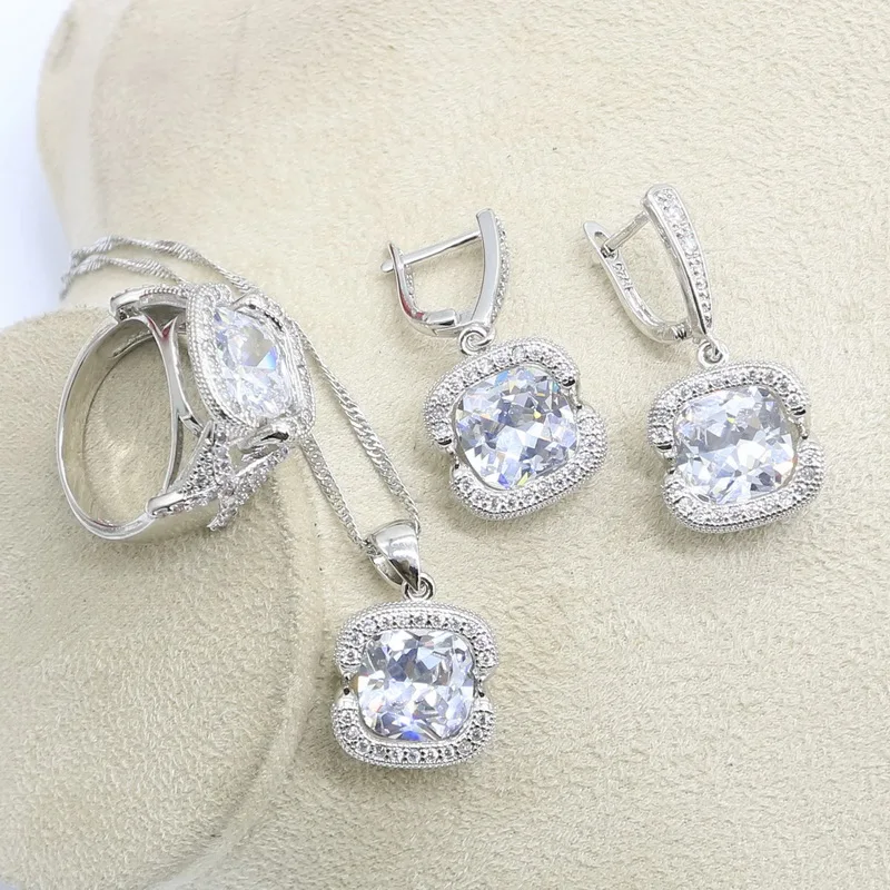 Комплект из колье серёг кольца и браслета | Украшения аксессуары