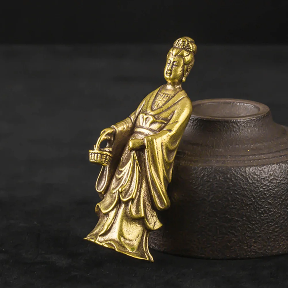 

1pc Brass Guanyin Statue Retro Desktop Ornament Brass Guanyin Figurine Craft
