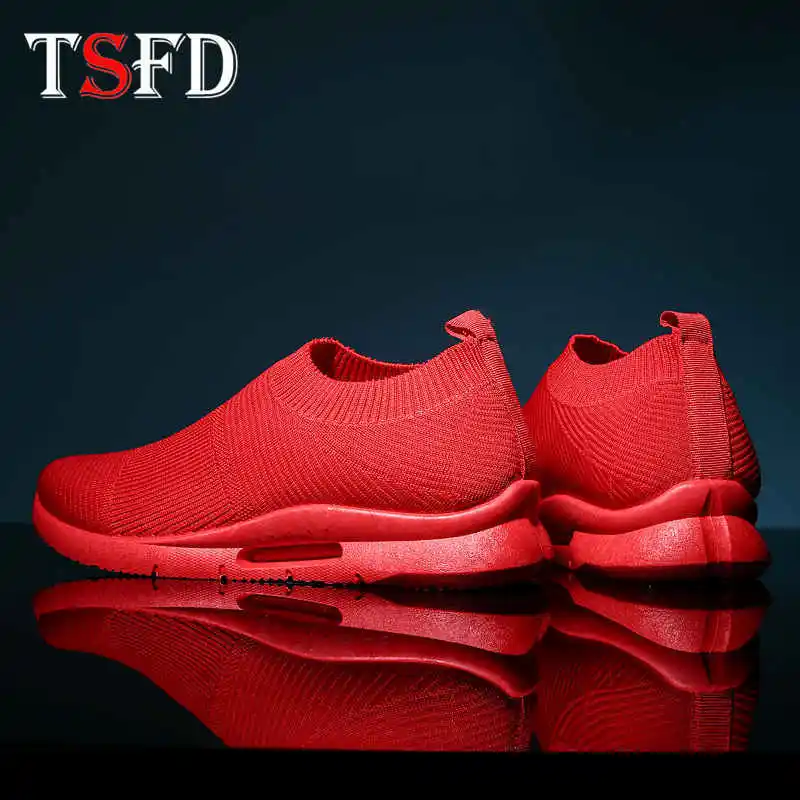 Размера плюс спортивная обувь для мужчин сетчатые летние кроссовки без шнуровки