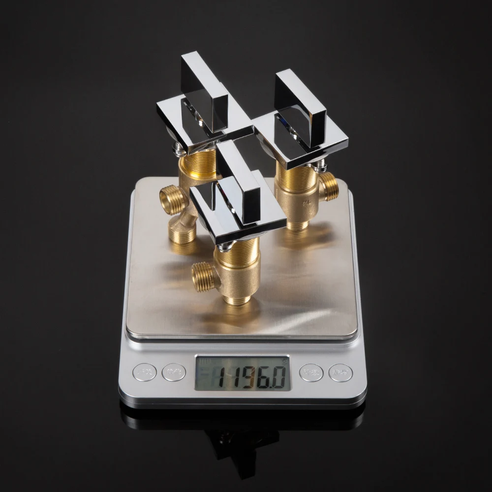 Набор смесителей для горячей и холодной воды латунный кран ванны с креплением на