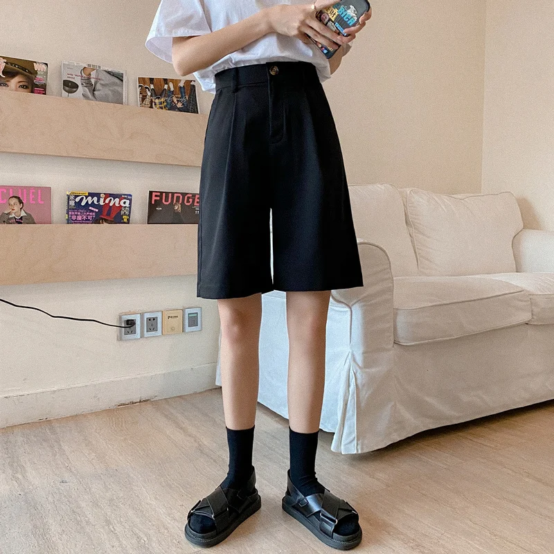 

Осенние свободные шорты трапециевидной формы в Корейском стиле