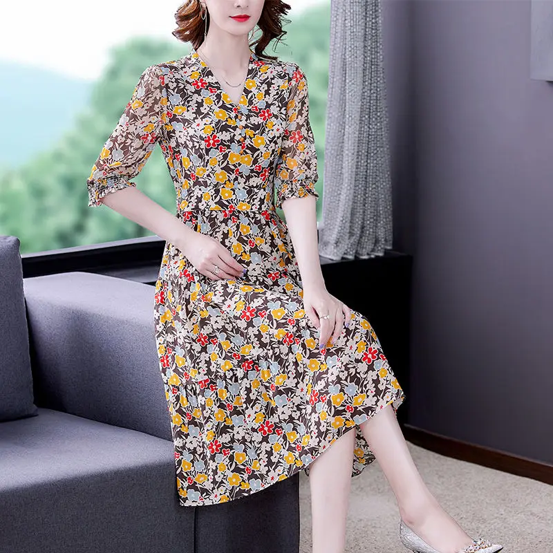 

High End Silk Dress Women's 2021 Summer New Foreign Style Large Size Temperament Printed Dress