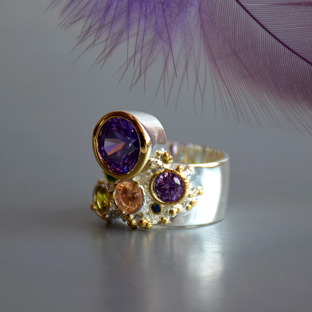 Женское кольцо с фиолетовым мульти цирконием серебряное модные ювелирные