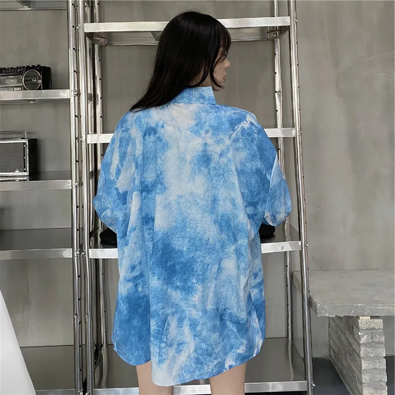 

2021 Spring New Print Shirt Vintage Women Blouses Bf Style Loose Turn-down Collar Long Sleeve Button Shirts ins Blouse Blusas