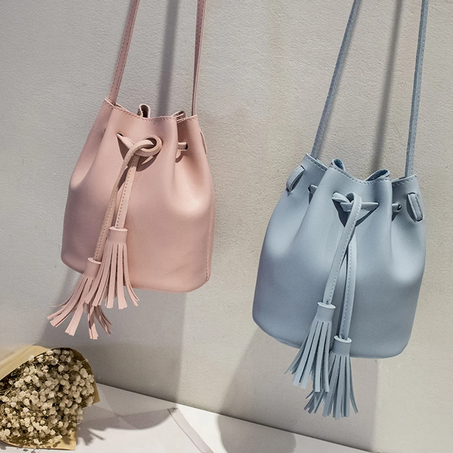 

2020 New Tassel Crossbody Bucket Bag Luxury Woman Bag Female Shoulder Handbags Drawstring Messenger Crossbody Bags Sac Main