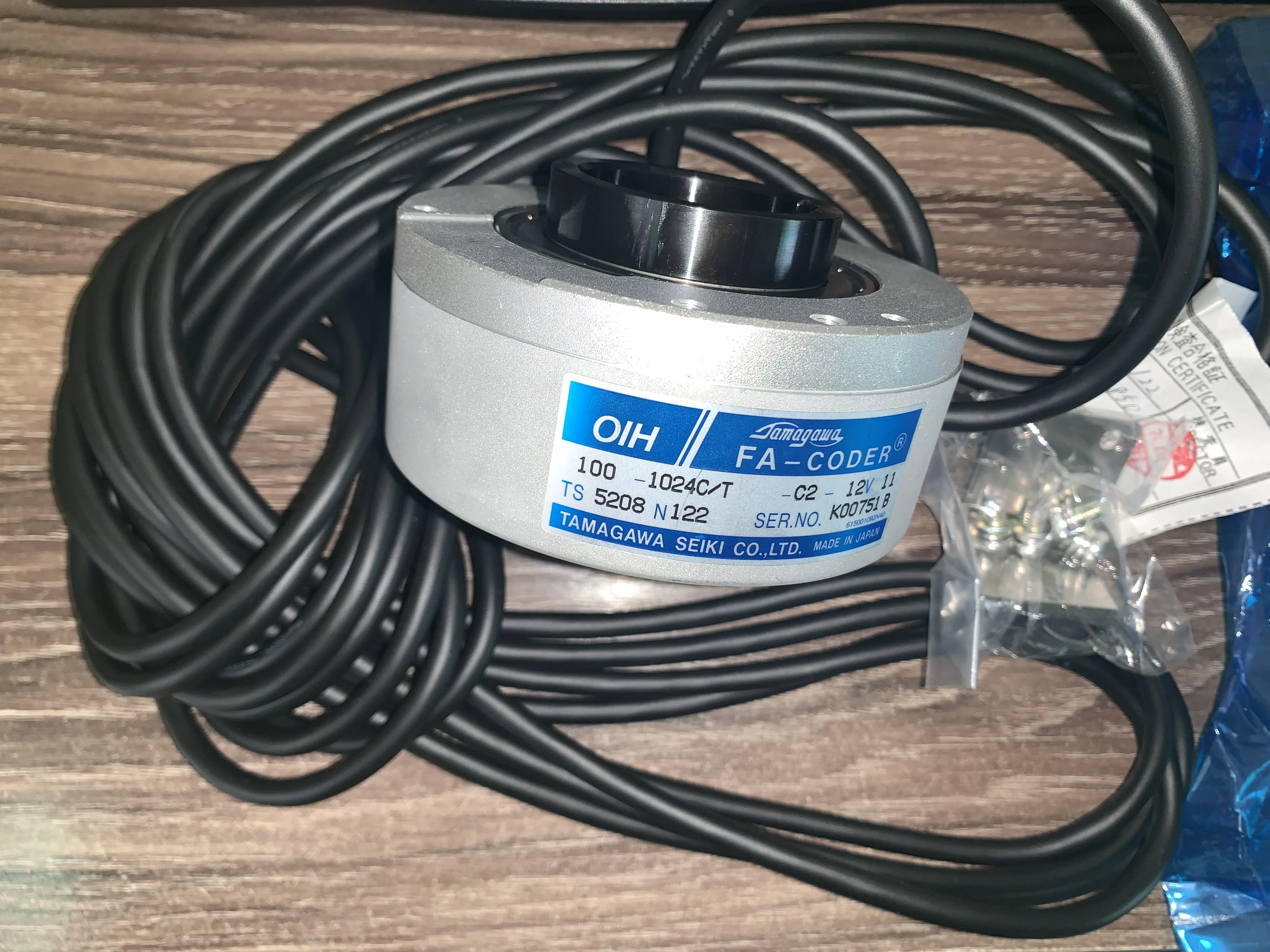 

TS5208N122 CNC кодировщик Tamagawa OIH100-1024C T-C2-12V/new original