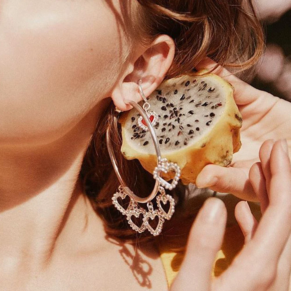 Женские серьги в стиле панк металлический большой обруч с кисточкой круг любовь