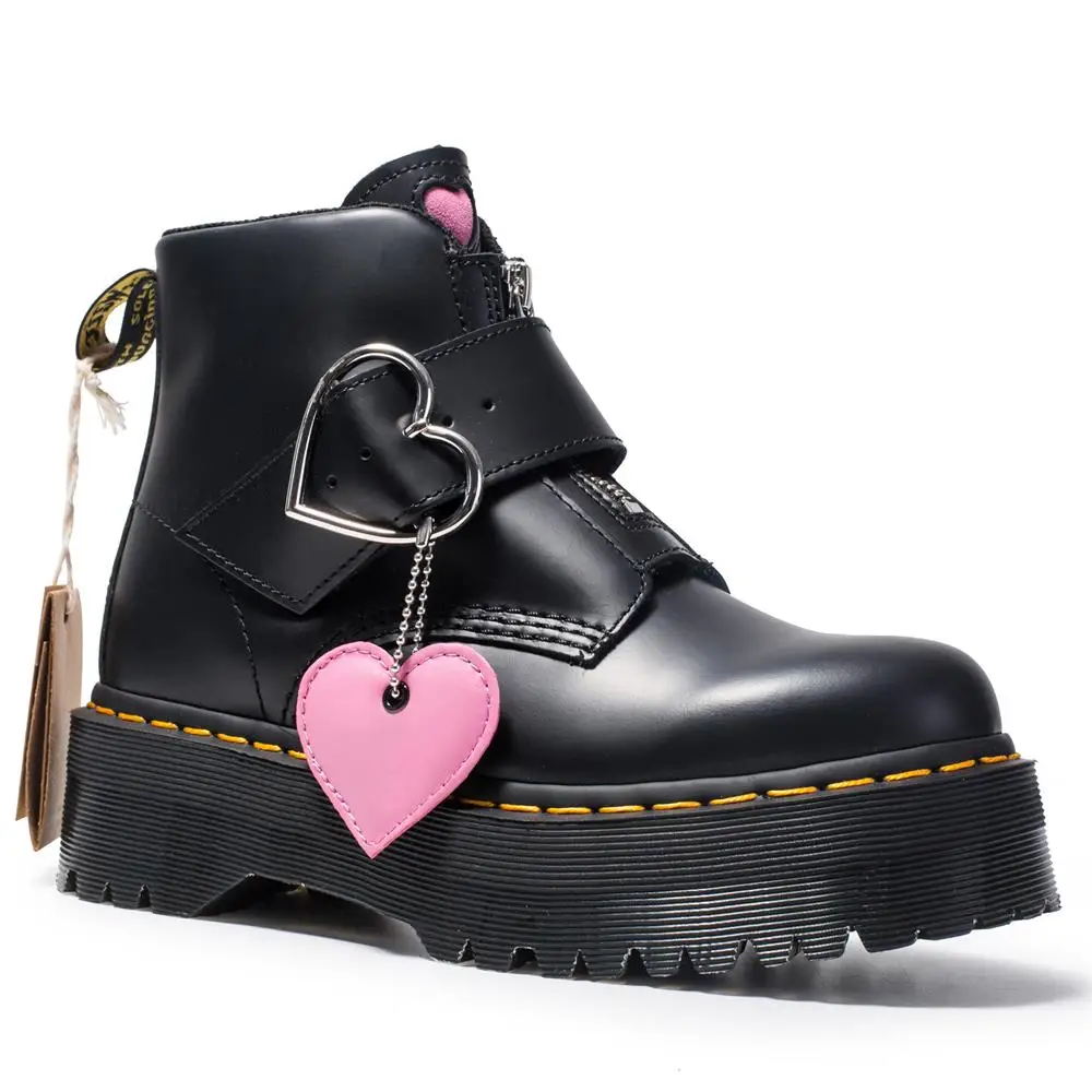 

New peach heart leather buckle Martin boots girl fashion boots zipper love buckle thick bottom British style women's boots