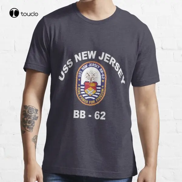 

Uss New Jersey (Bb-62) Crest For Dark Colors T-Shirt Tee Shirt