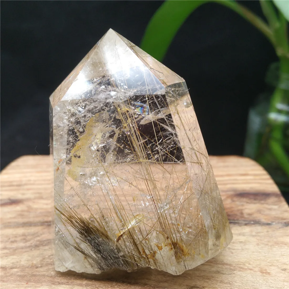 Rutile кварц точка Wicca остров камни лечебные Декор Кристальный Пьер Naturelle Cristaux