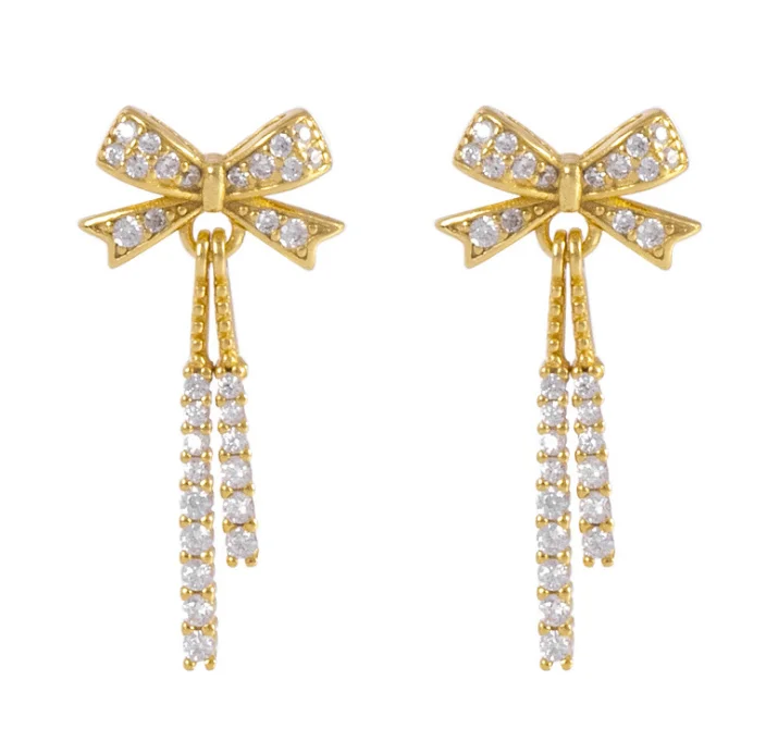 

Vintage Copper Golden Butterfly Earrings Niche Design Temperament Silver Needle Stud Fashion Jewelry