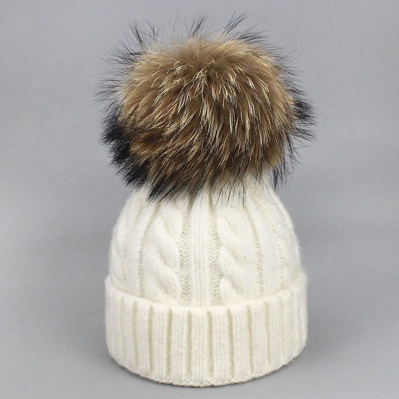 

Winter natural Raccoon Fur Pom Poms hat Winter Hat For Women Girls pompom Hat Knitted Beanies Cap Thick Female Skullies Beanies