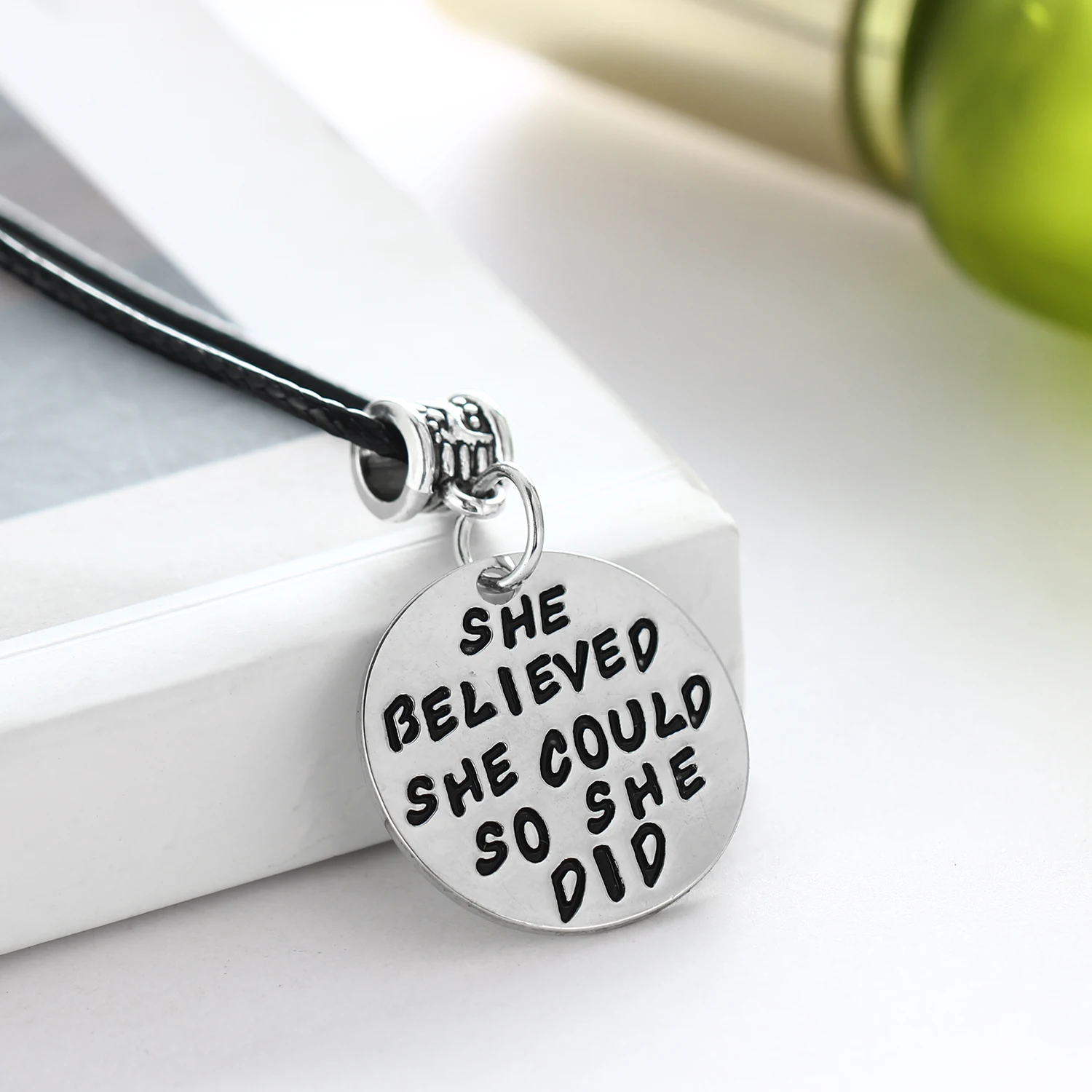 Собачьи кошачьи лапы любовь сердце круг кулон ожерелье веревка кожаная цепь