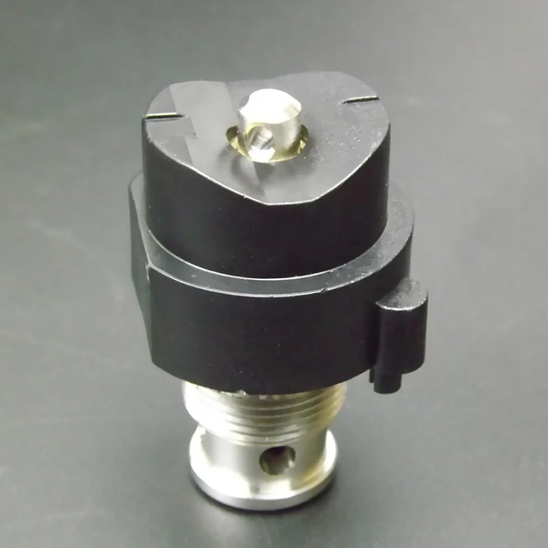 

Wear-Resisting Prime Spray Valve Return Valves Of Airless Spraying Machine For Ultra 390 395 490 495 Sprayer