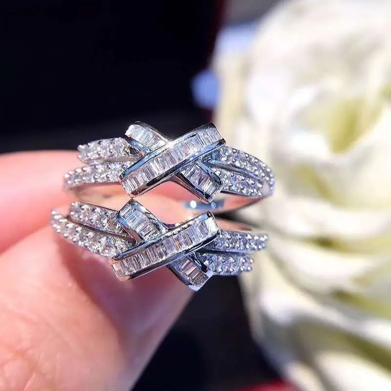 

New Trendy Cross Crystal Engagement Claws Design Hot Sale Rings for Women AAA Zircon Cubic Elegant Rings Female Wedding Jewerly