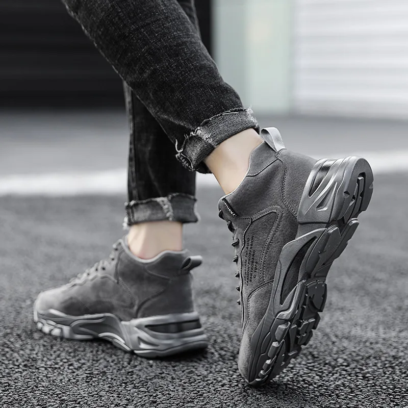 

Men's shoes 2020 new autumn high top shoes, trend light sports casual shoes, men's plush cotton shoes