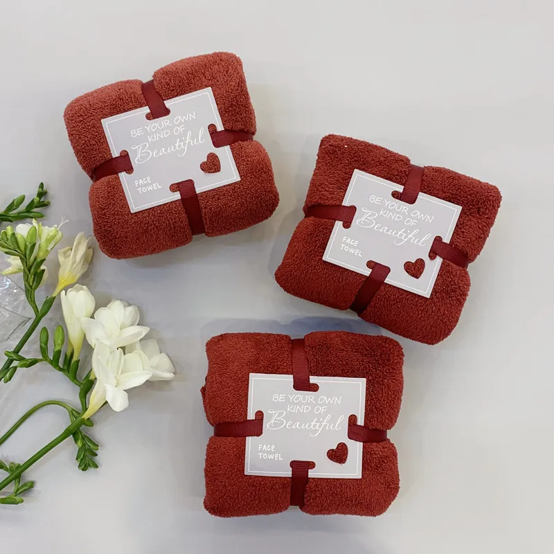 

Christmas Present Burgundy Coral Velvet Towel with Souvenir Love Square Towels Wedding Birthday Gift Towels