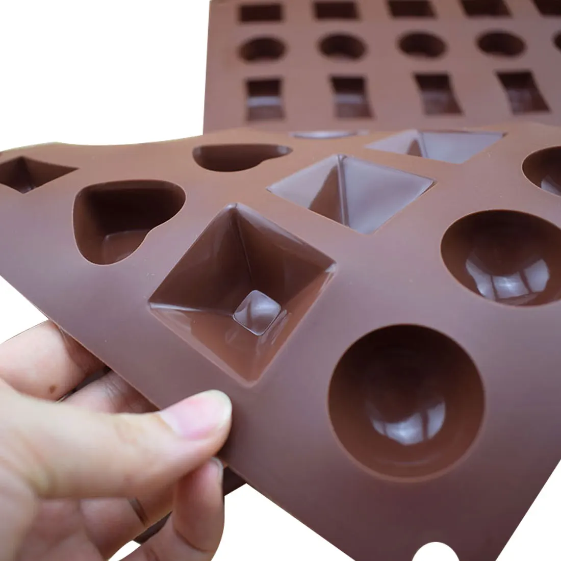 

Creative Silicone Mold 3D Heart Shaped Mold Fruit Chocolate Candy Biscuit Baking Fudge Mold Cake Decoration Tool Kitchen Mold