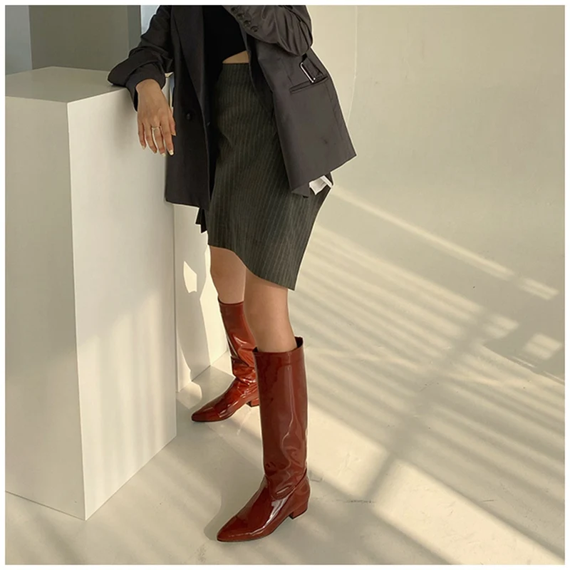 

2020 New INS Women Knee-high Women Boot Shoes Low Heel Slip On Long Boots Brand Designer Pointed Toe Chelsea Boots