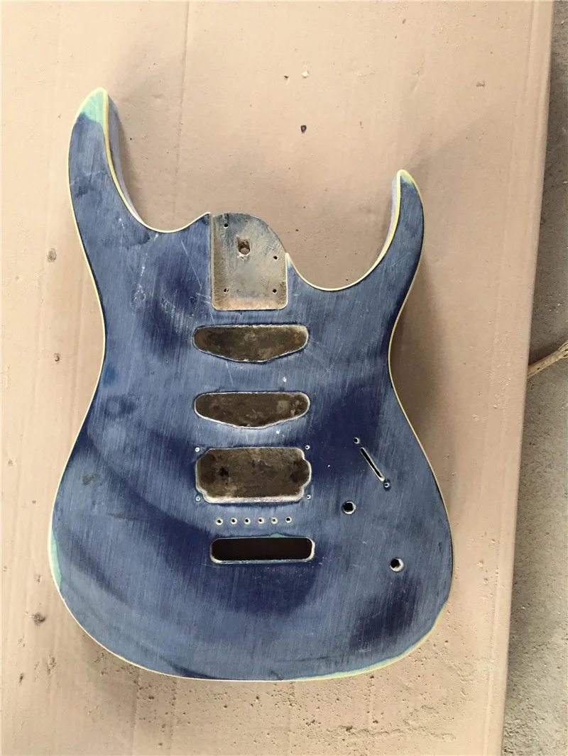 

Afanti Music Electric guitar/ DIY Electric guitar body (AMW-256)