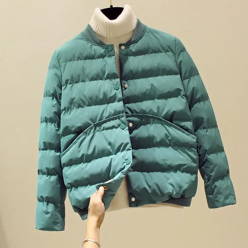 

Lightweight Cotton Jacket Women 2022 Winter New Loose Short Stand-Up Collar Baseball Uniform Down Coat Female Clothing