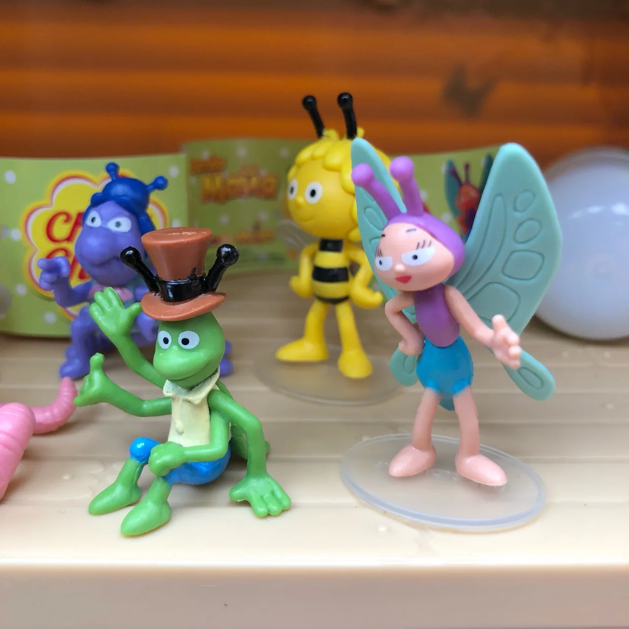 

30pcs 3-6cm Chupa chups maya bee action figure doll kids collection Toy