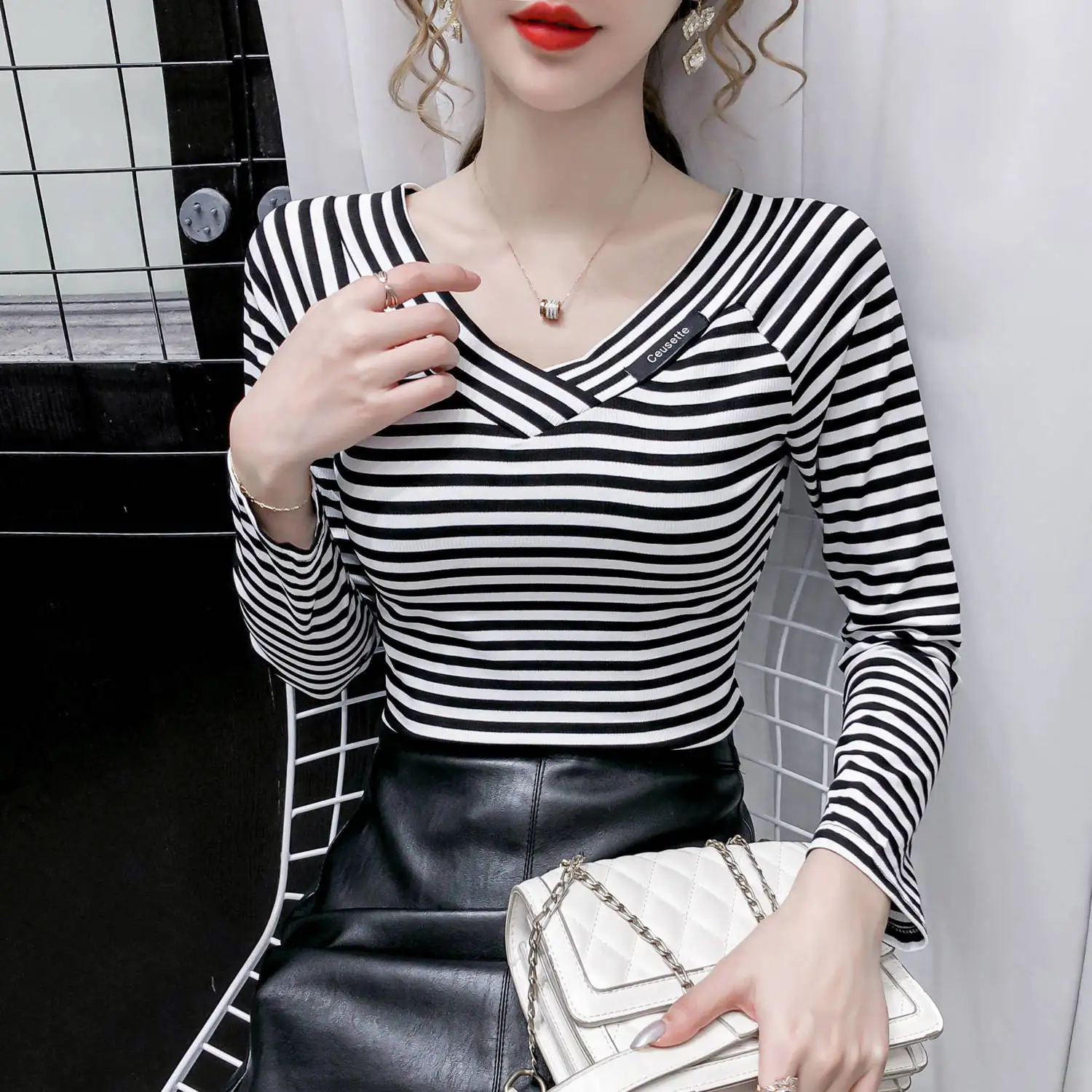 

Fashion Cotton T shirt Women 2021 Spring Summer Striped Crop Tops Plus Size Long Sleeve Casual Tees Female Basic Tshirt PD119