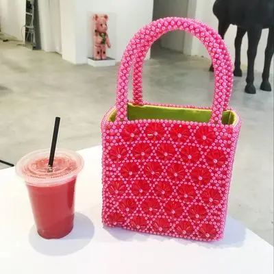 Сумка Ins с шестью лепестками и жемчужинами в форме сердца том же стиле