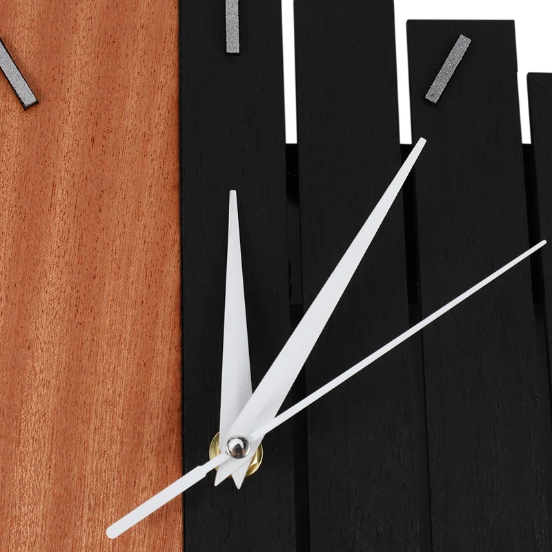 

Wooden Wall Clock Modern Design Vintage Rustic Shabby Clock Quiet Art Watch Home Decoration ZM1104