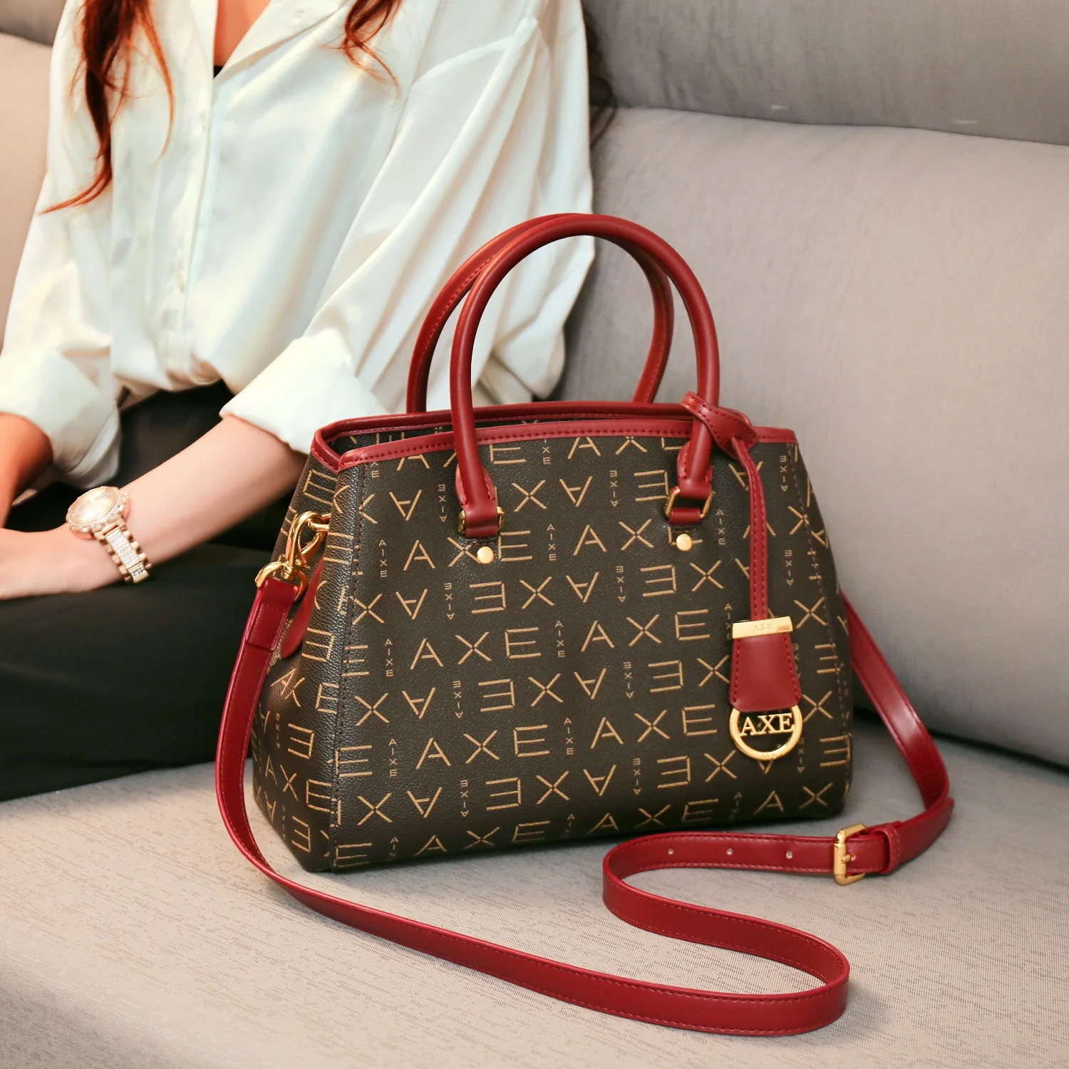 

Вместительные ведра для женщин, роскошные Брендовые женские сумки из натуральной кожи с буквенным принтом, сумки на одно плечо, сумки с кана...