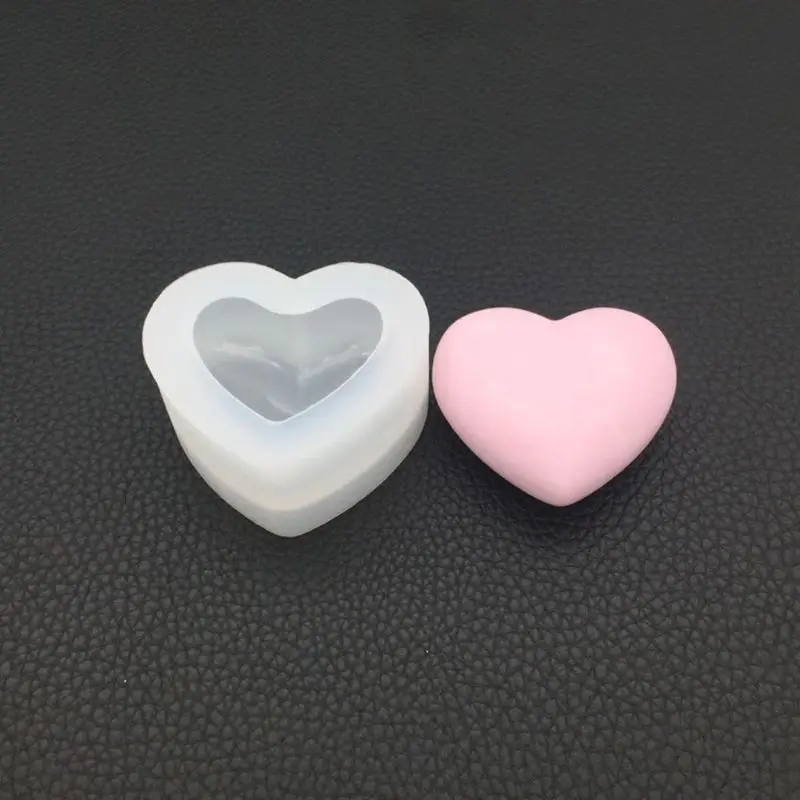 

Silicone Mold Mirror Heart Shape 3D Smooth Crafts DIY Jewelry Making Handmade Cake Fondant Epoxy Resin Molds Decoration HX6F