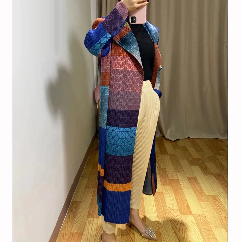 Changpleat Осень женский Тренч с принтом miyak плиссированный модный дизайн стоячий воротник длинный рукав кардиган длинные пальто