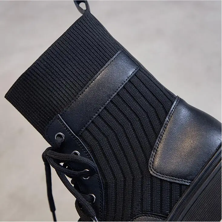 

New Fashion Women Winter Genuine Leather Boots Platform Round Toe Square Heel Motorcycle Velvet Black Patchwork Women Boots 2020