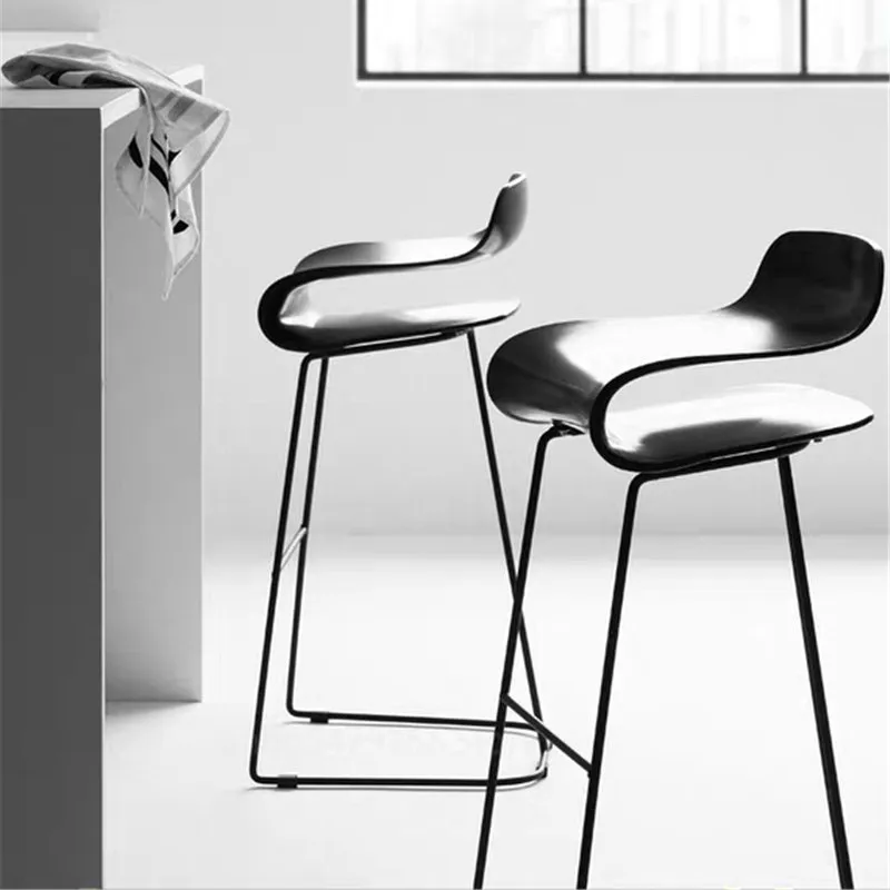 Новый скандинавский барный стул для кафе простой дизайнерский кованый высокий