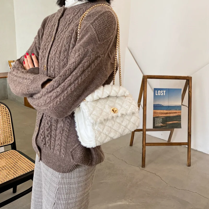 Winter Warm Faux Fur Women's Shoulder Bag New Luxury Chains Female Handbags And Purses Top Handled Crossbody Bags For Women | Багаж и
