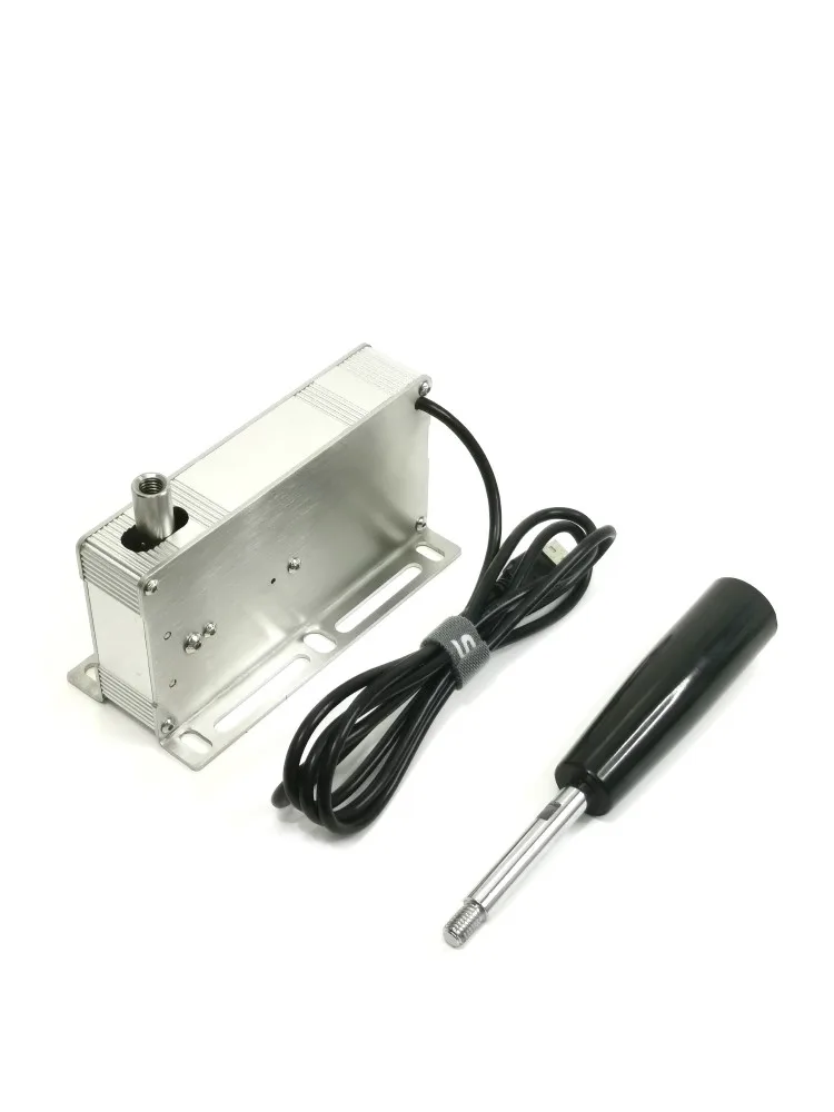 Боковая часть ПК имитирует файл последовательности гоночной игры и