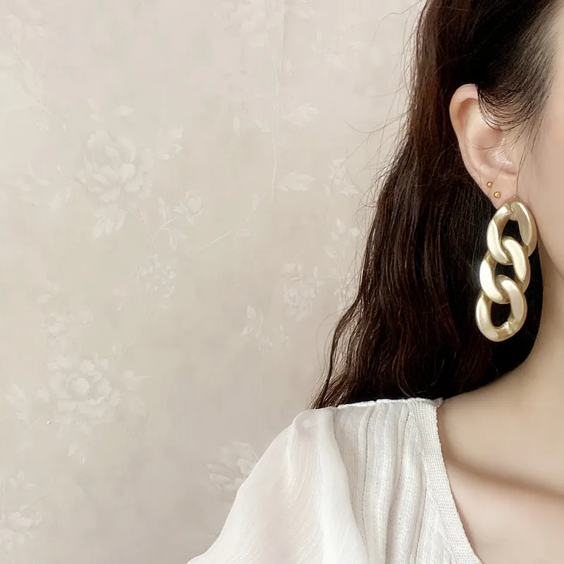 

Trendy Metal Matte Bronze Long Thick Chain Drop Earrings For Women Exaggeration Geometric Statement Earrings Retro Jewelry