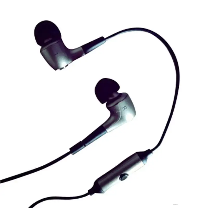 

Edifier/Walker H230P Mobile Phone Headset In-ear Universal Subwoofer With Wheat Wire-controlled Sports Headset