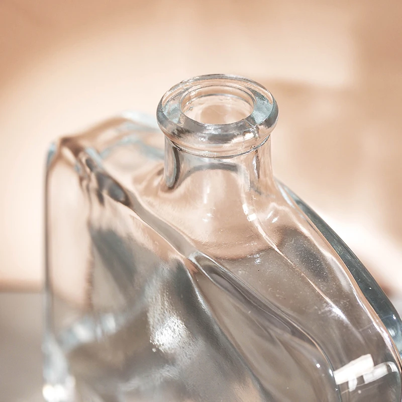 

Nordic Simple Creative Glass Vases Clear Hydroponic Vintage Mini Bottle Home Decoration Accessories