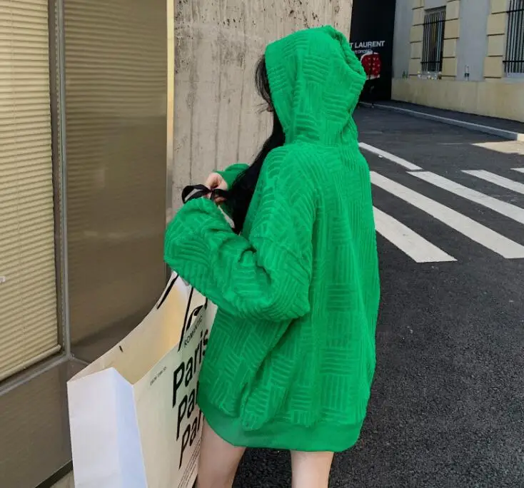 Роскошная зеленая толстовка с капюшоном новинка 2022 Женская свободная в темные