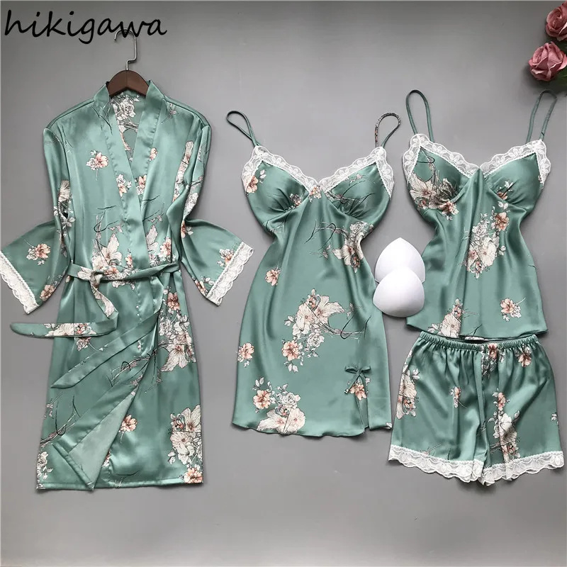 

Women's Sleep & Lounge