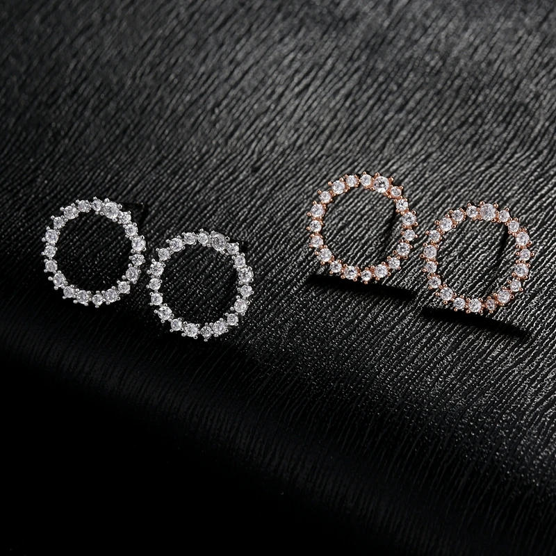 Женские серьги-гвоздики из розового золота с фианитами | Украшения и аксессуары