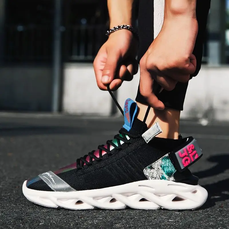 

New Breathable Running Shoes for Men Blade Cushioning Sneakers Outdoor Athletic Shoes Professional Training Shoes Made In China