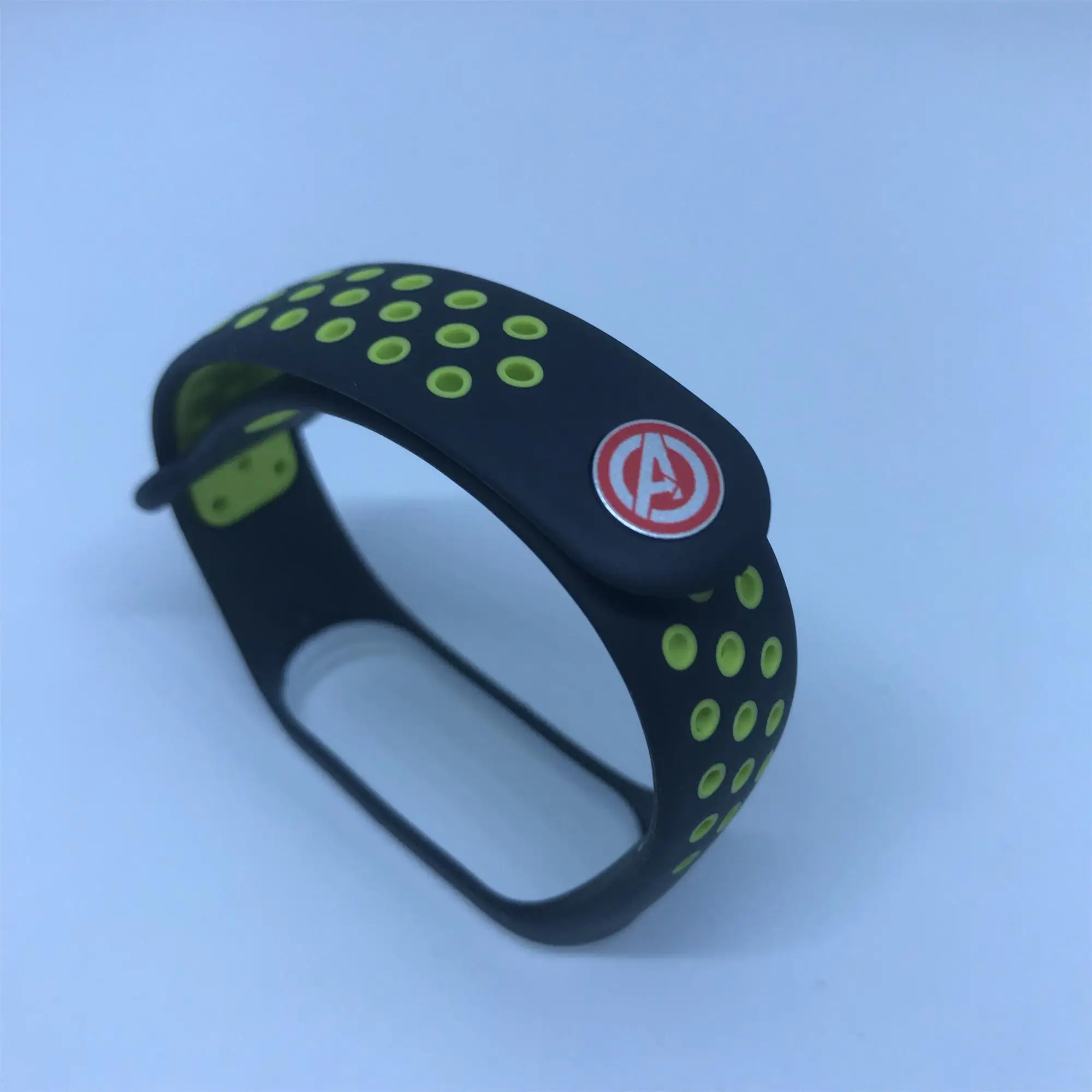FIFATA NEW The Avengers Silicone Watch Strap For Xiaomi Mi Band 4 Xiaomi Mi Band 3 Smatr Watch Wristband Replace Accessories - Цвет: Black Green-A